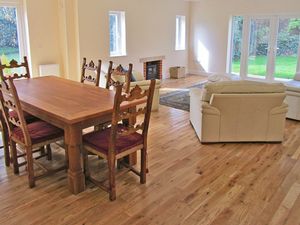 Photo 30- click for photo gallery